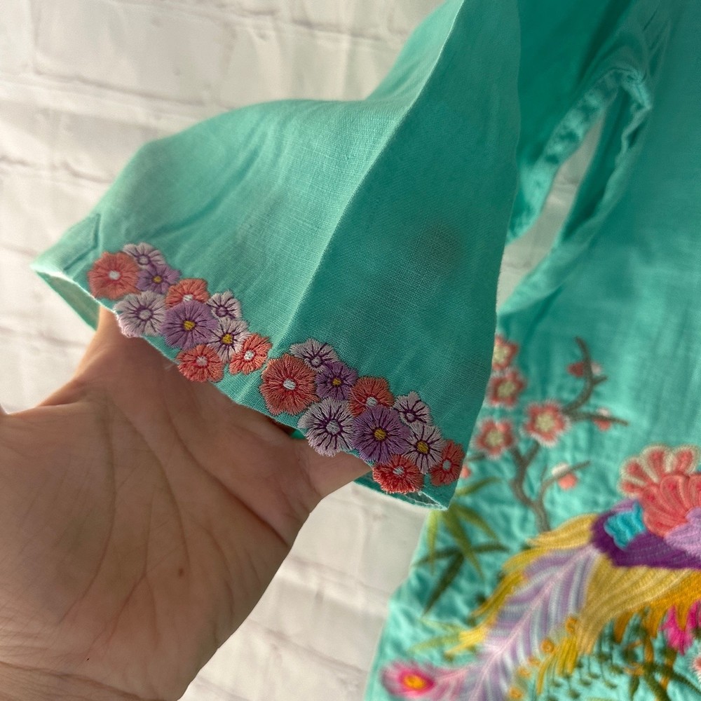 David N 100% Linen Seafoam Green Embroidered Colorful Peacock Blouse L - Picture 3 of 12